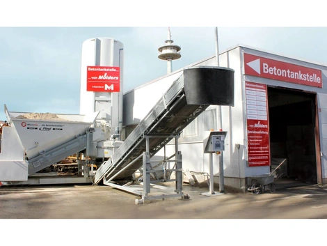 Beton 01 = C12/15, F1, C1, XO 0-8mm erdfeucht, Verwendungsbereiche: Tragschichten, Streifenfundamente, Setzen von Rasenkanten, Zäune, Tore